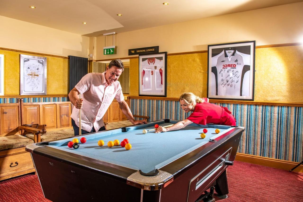 Llanrhidian Holiday Park Llanmorlais Εξωτερικό φωτογραφία