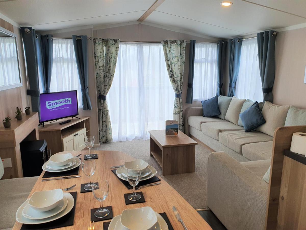 Llanrhidian Holiday Park Llanmorlais Εξωτερικό φωτογραφία