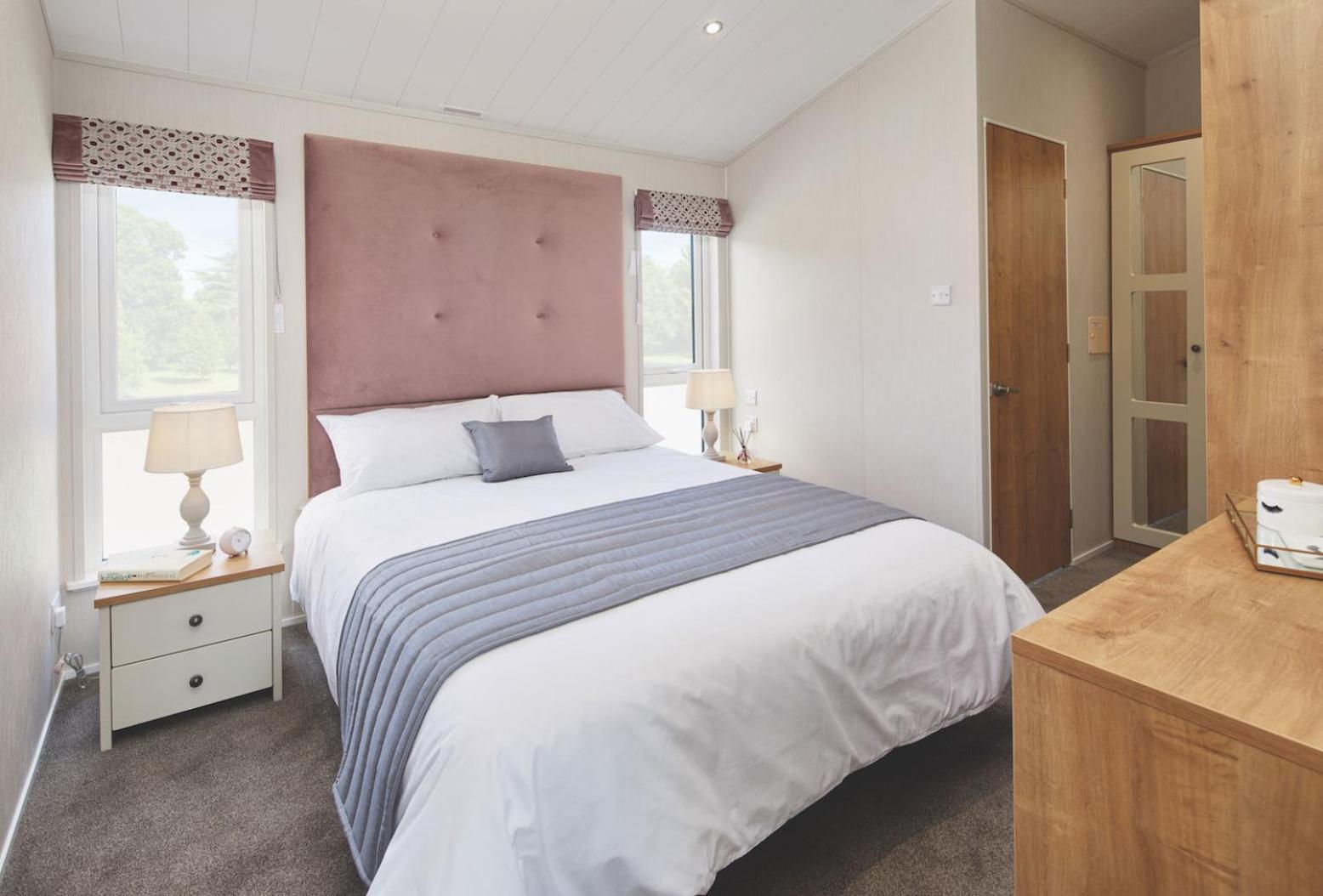 Llanrhidian Holiday Park Llanmorlais Εξωτερικό φωτογραφία